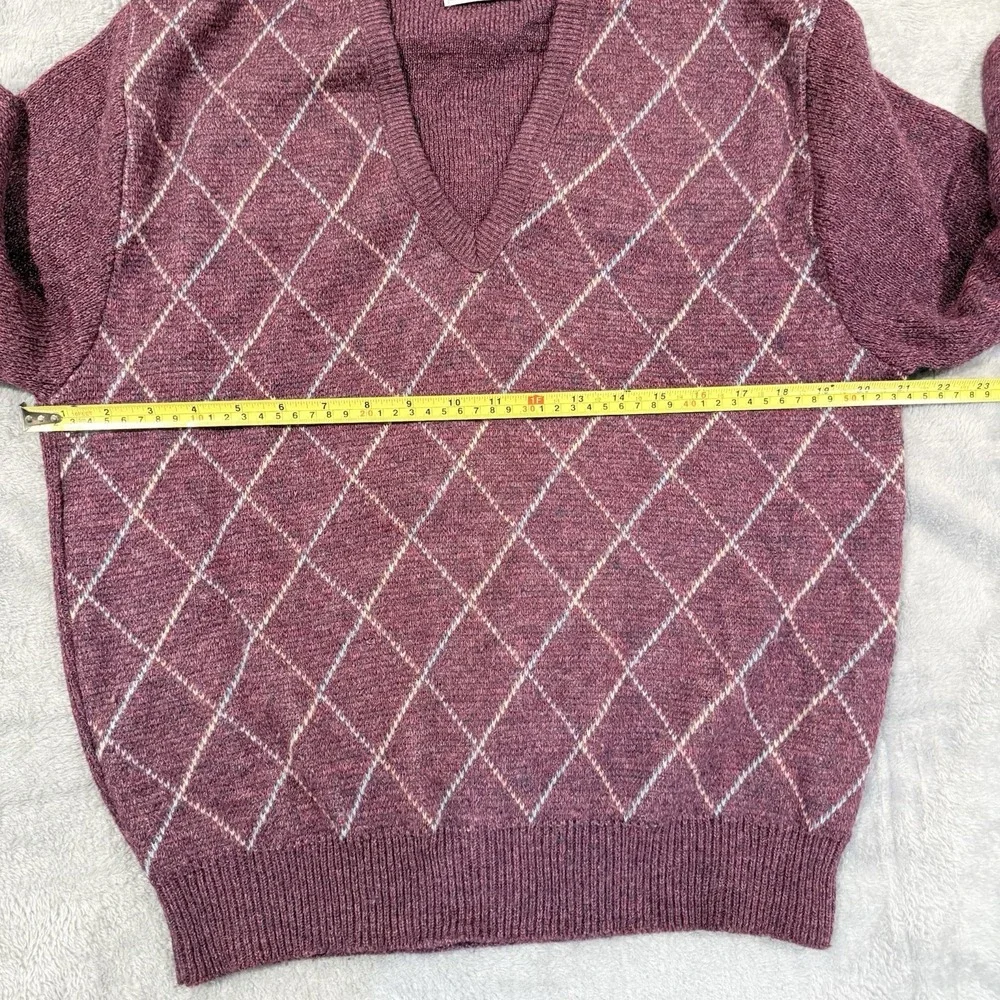 Vintage Pinnacle Mens M Argyle V Neck Sweater Purple Knit Grandpa Core USA Made